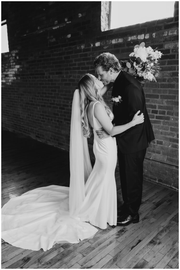 summer-wedding-mavris-indianapolis