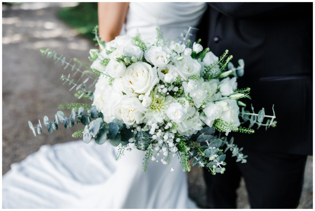 a-wedding-at-hidden-vineyard-wedding-barn