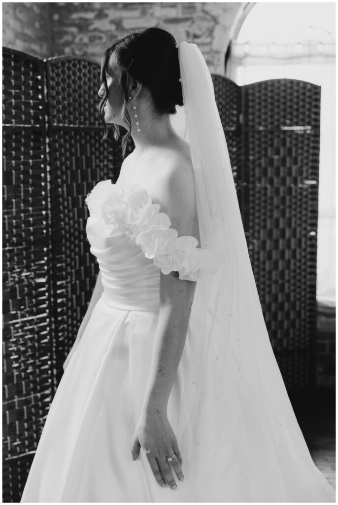 summer-wedding-at-notre-dame