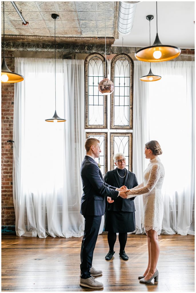 Leah Rife Photo, a wedding photographer in South Bend, Indiana, photographed a spring elopement at Neidhammer in Indianapolis