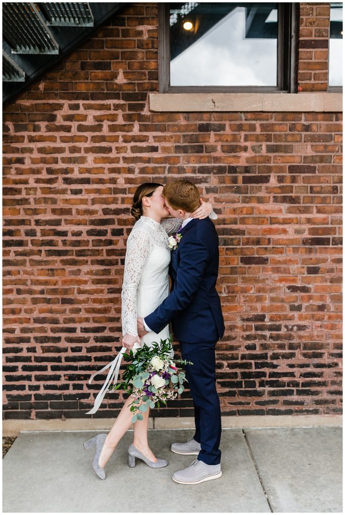 A spring elopement in Indianapolis with a lace wedding dress by Leah Rife Photo