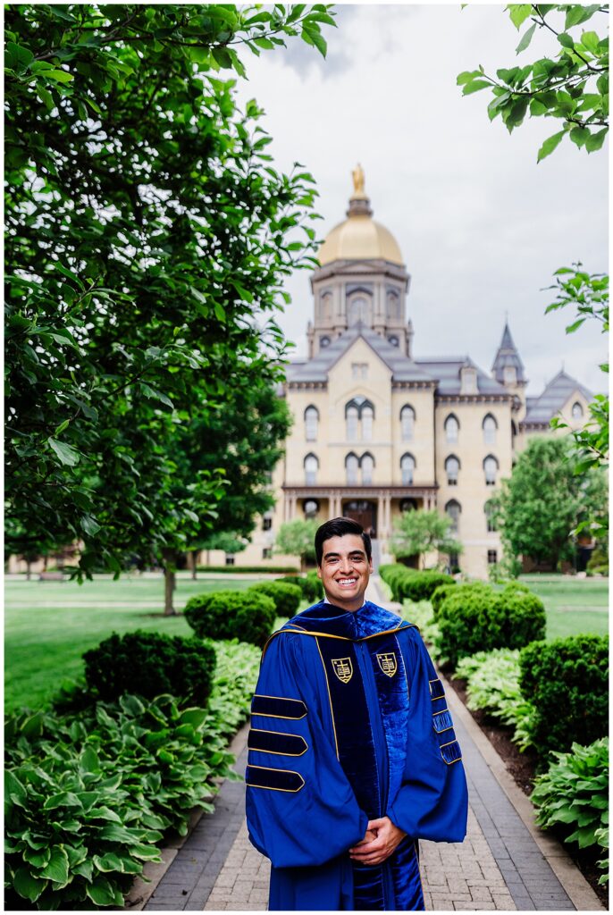 graduation-photos-notre-dame