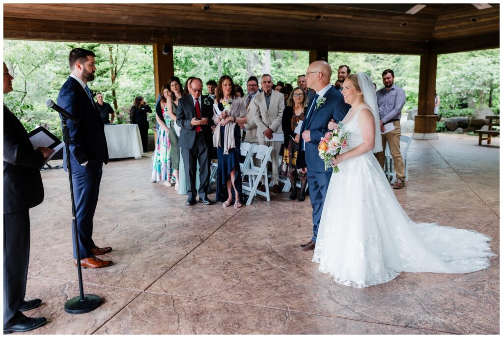 Romantic-Spring-Wedding-at-Anderson-Japanese-Gardens