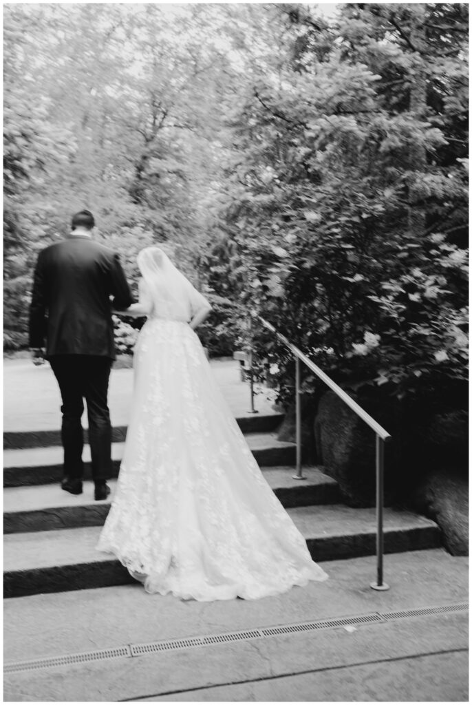 Romantic-Spring-Wedding-at-Anderson-Japanese-Gardens