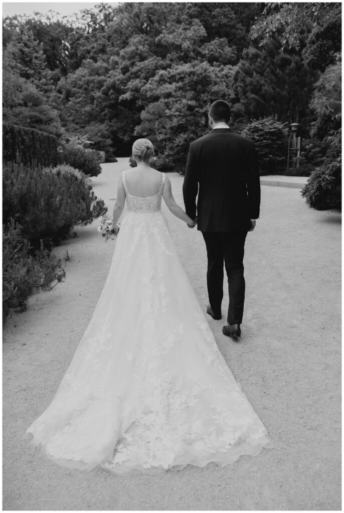 Romantic-Spring-Wedding-at-Anderson-Japanese-Gardens