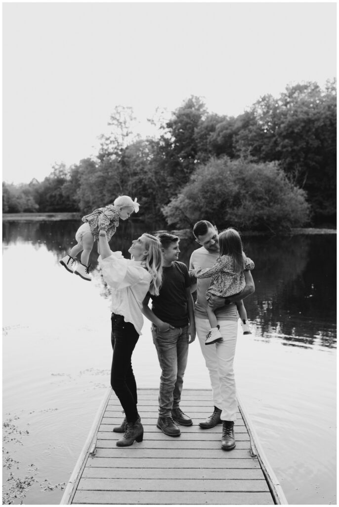 family-photos-at-eagle-creek-park
